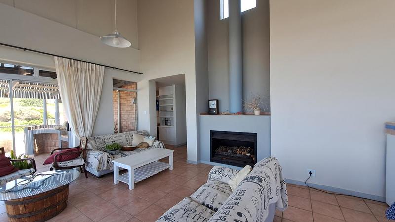 4 Bedroom Property for Sale in Jongensfontein Western Cape